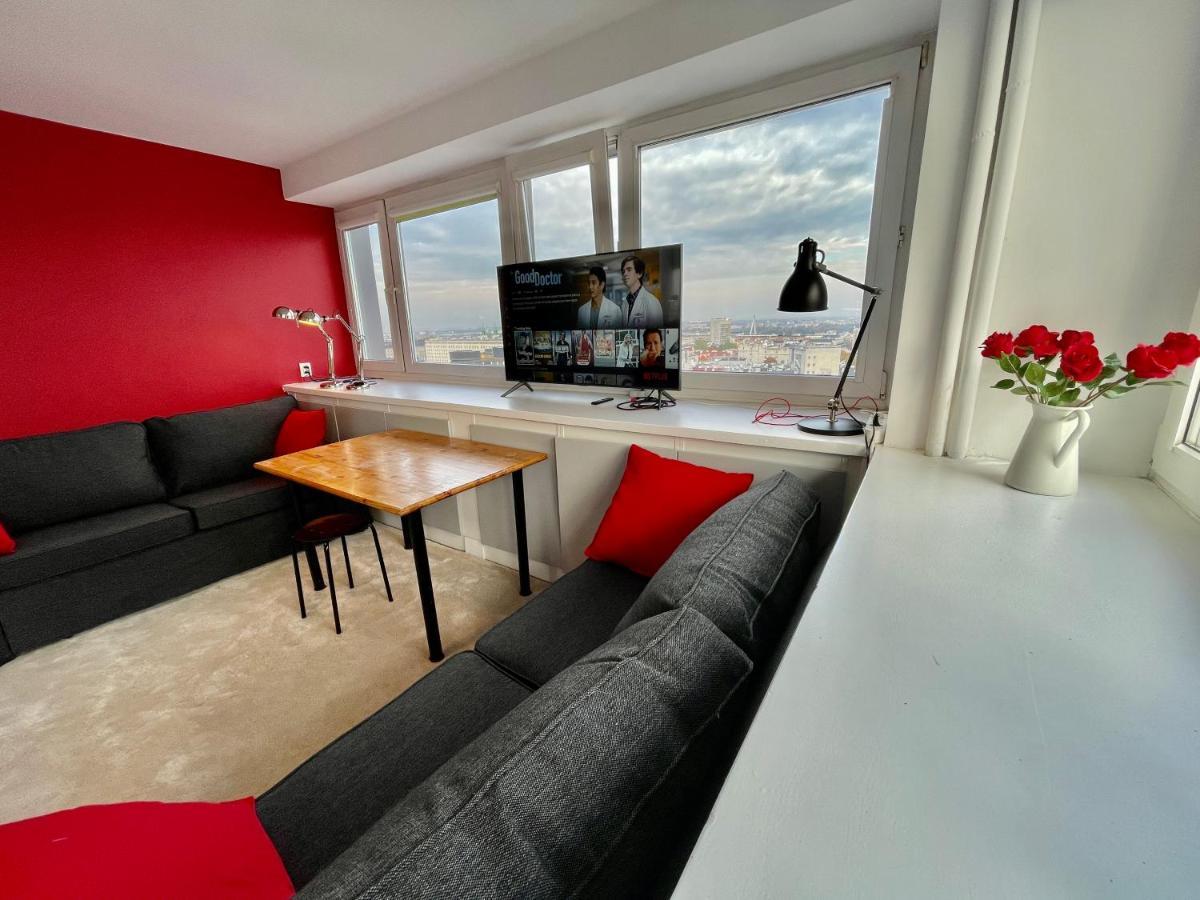 Sawa 3 Metro X2 Fast Wifi 50'Tv Netflx Hbo Appletv+ Amazontv Apartment Warsawa Bagian luar foto